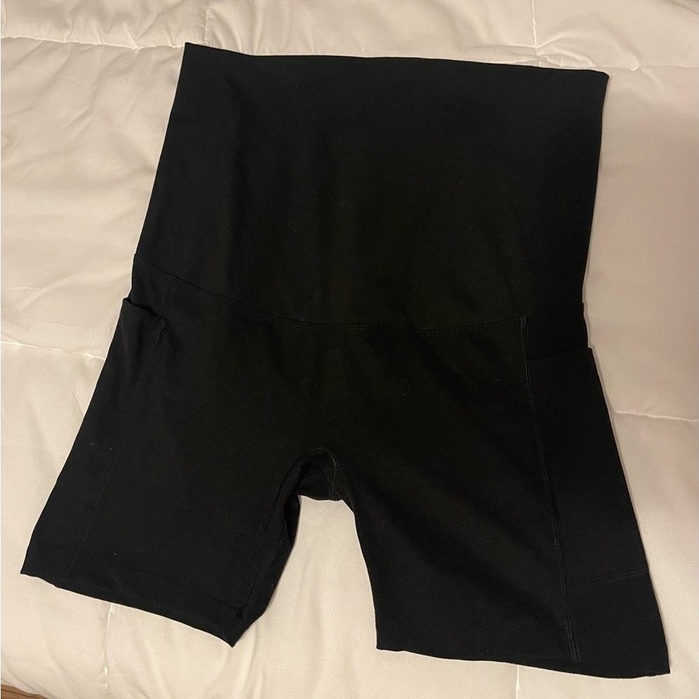 Poshdivah Athletic Maternity Shorts